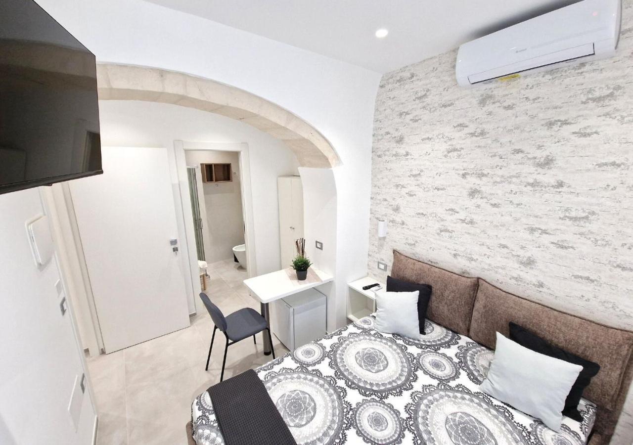 B&B Tra Le Vie Del Borgo Vieste Exterior foto